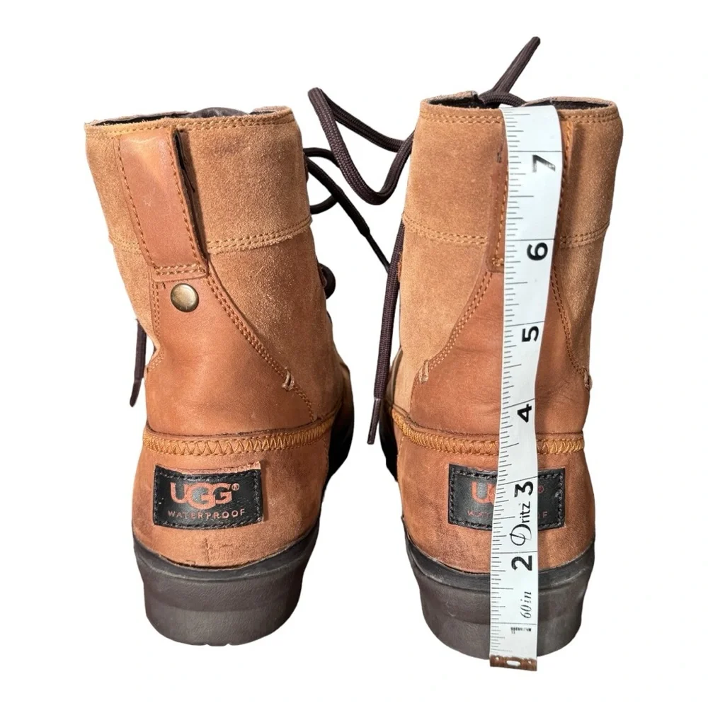 UGG Azaria Waterproof Leather Suede Ankle Boot Chestnut Women’s Size 7